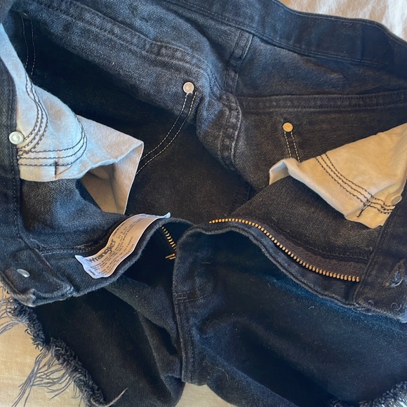 Wrangler - Picture 6 of 7